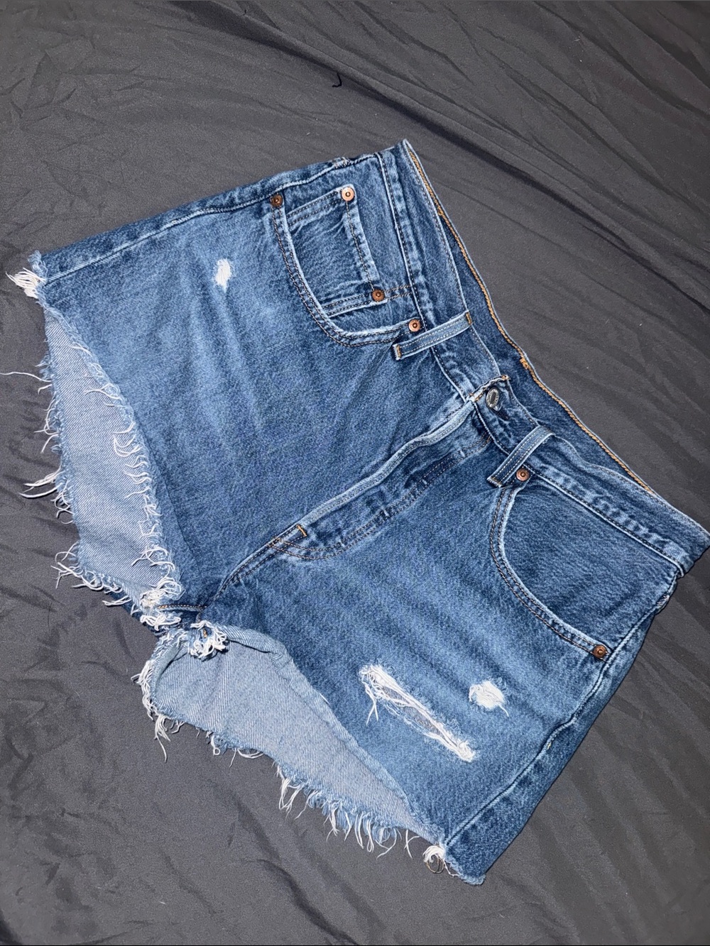 High-Waist LEVI Distressed Denim Shorts - Blue